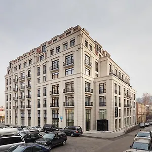 מלון Gallery Palace, טביליסי